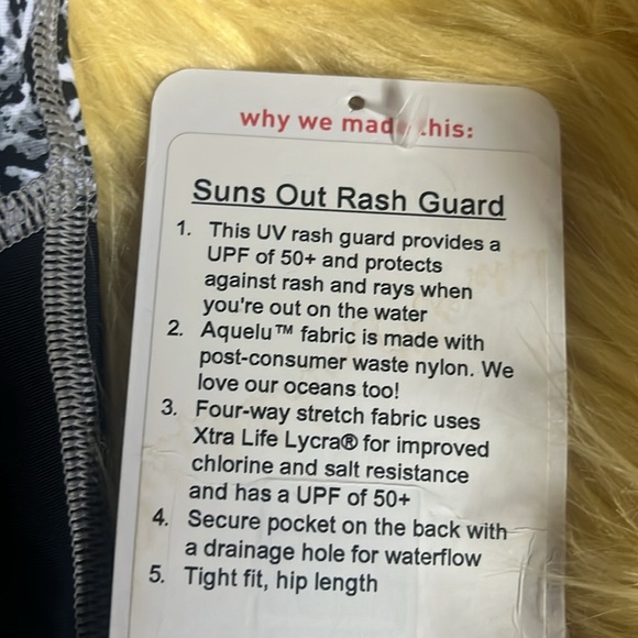 LULULEMON NWT Suns Out Rash Guard - Picture 3 of 6